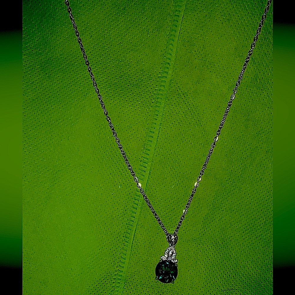 Dark Green Emerald & Diamond Pendant Necklace